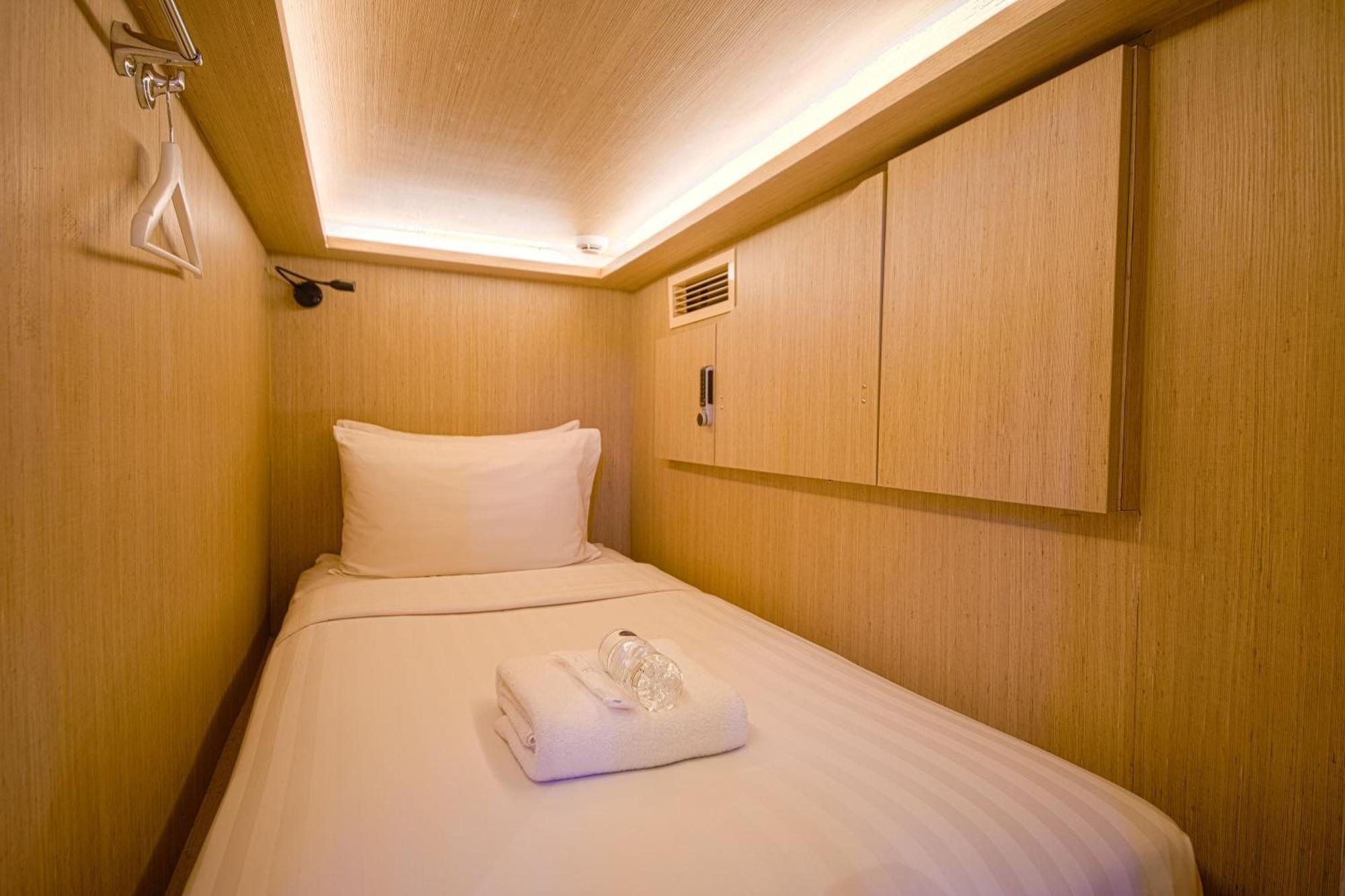 Cube Boutique Capsule Hotel At Kampong Glam Singapur Exterior foto